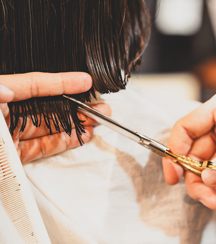 信頼を集める カット技術が生み出す トレンドスタイル。