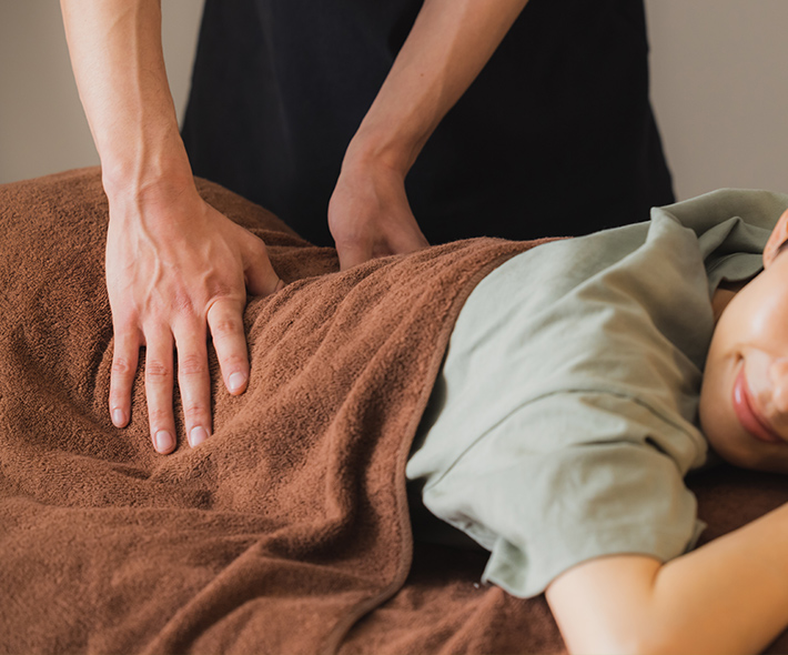 店舗併設のヘッドスパ＆ “四国初”の筋膜リリースで、 日々の不調を改善しましょう。